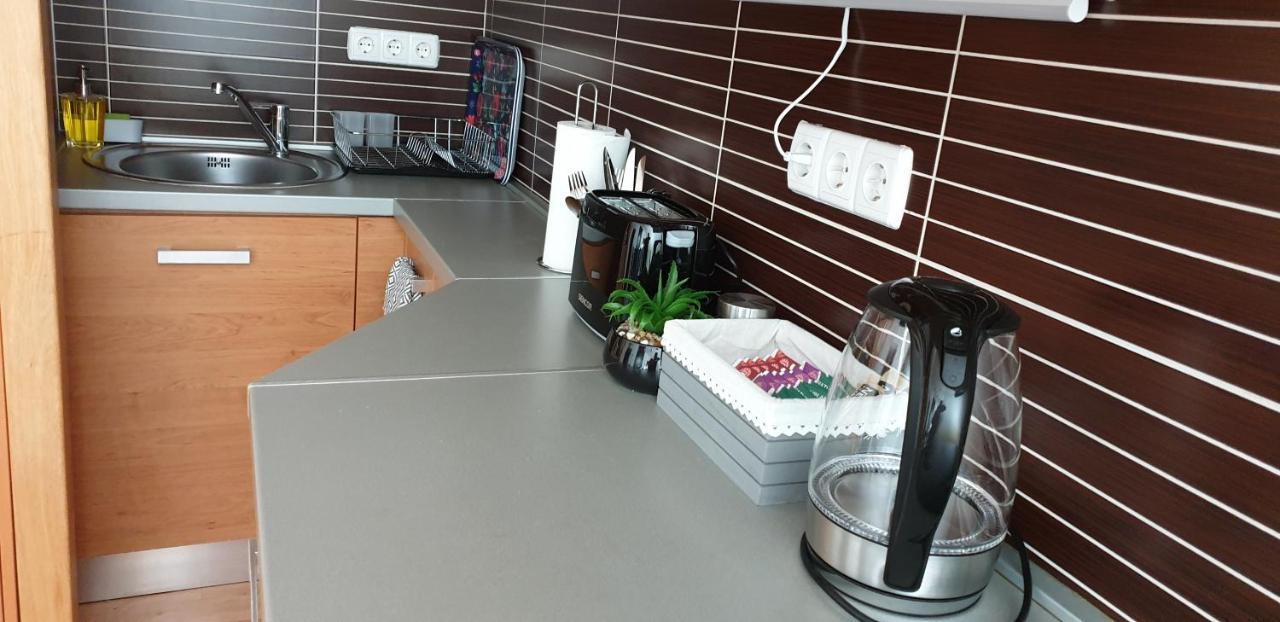 Grand Paradise Apartman Μίσκολτς Εξωτερικό φωτογραφία