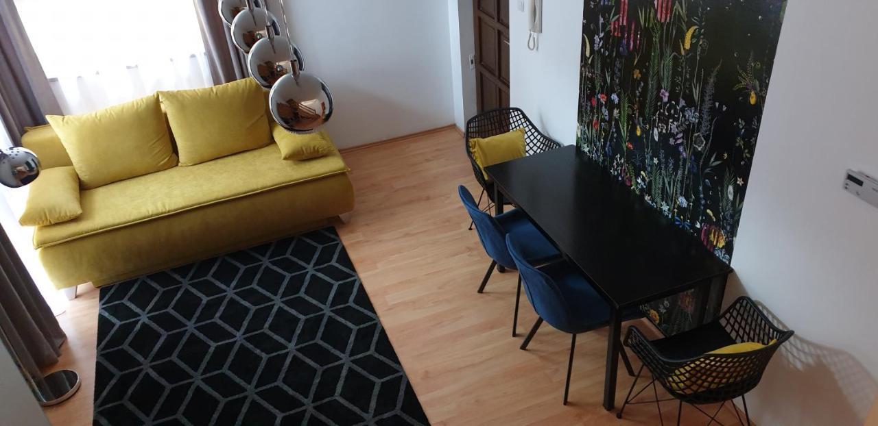Grand Paradise Apartman Μίσκολτς Εξωτερικό φωτογραφία